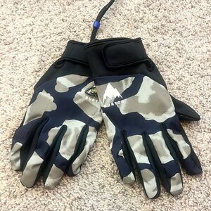 Burton Black and Gray Snow Gloves